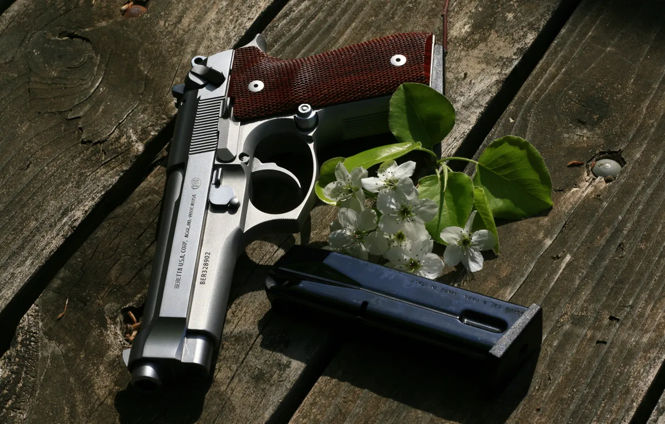 Photo wallpaper gun, weapons, Board, Beretta, self-loading