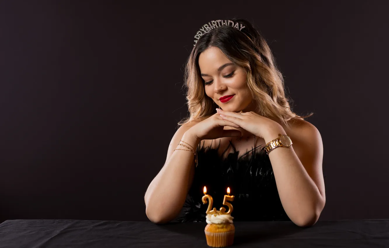 Photo wallpaper girl, smile, birthday, cupcake, 25, Ophelie