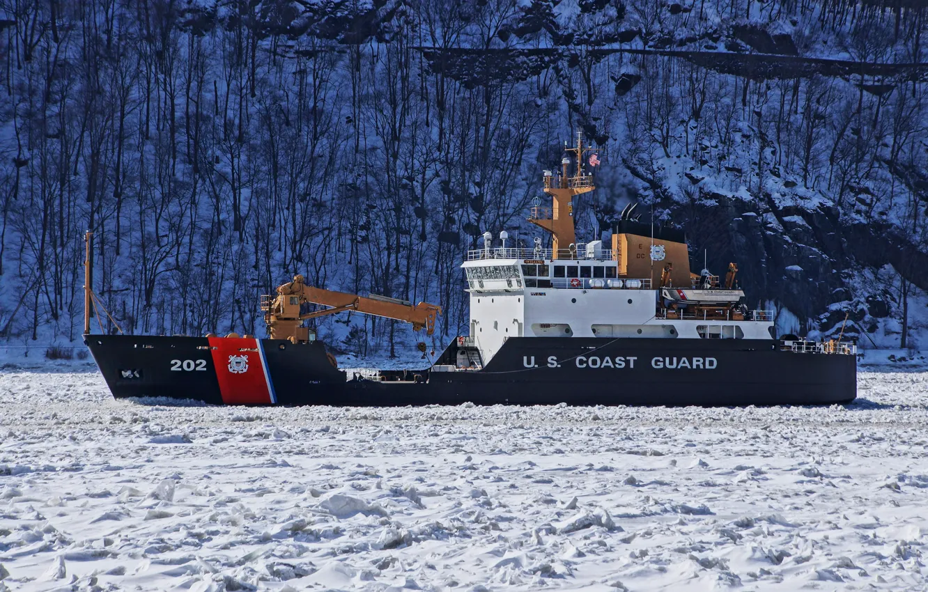 Photo wallpaper river, ice, Hudson, (WLB-202), buoy tender, coast guard, CGC Willow