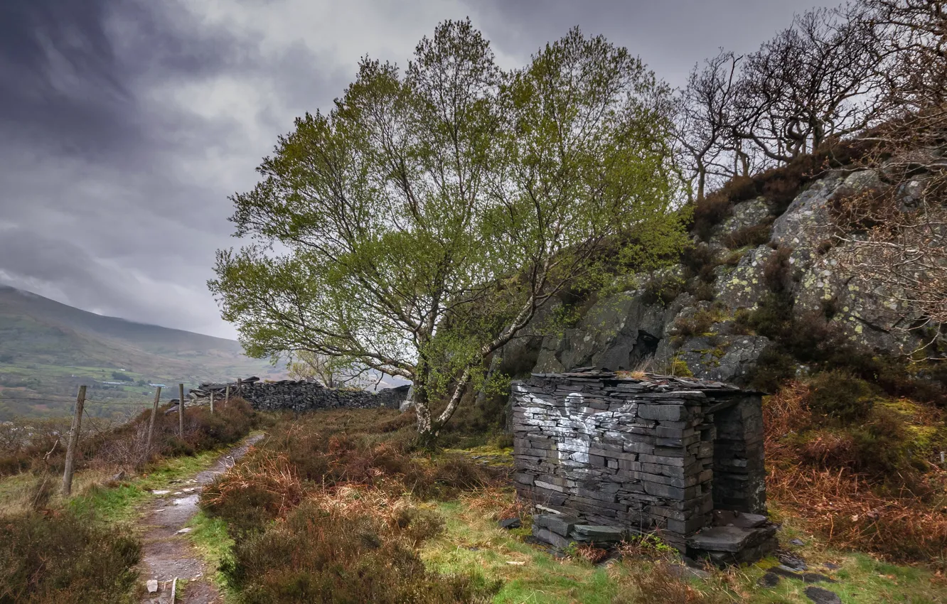 Photo wallpaper clouds, trees, mountains, ruins, Wales, quarry Dinorwic