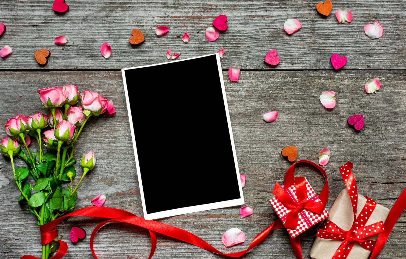 Photo wallpaper love, flowers, photo, roses, bouquet, frame, petals, gifts