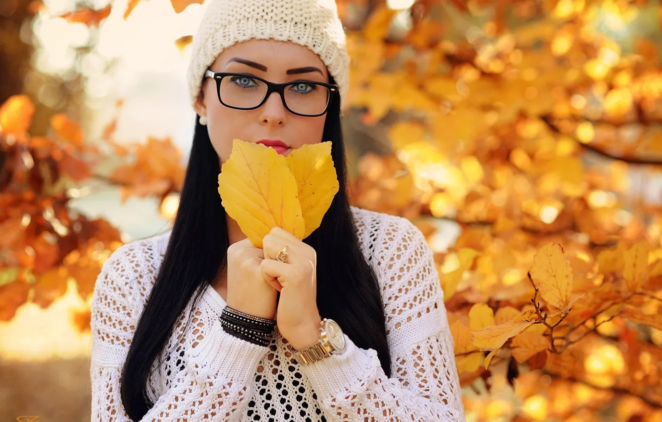 Photo wallpaper autumn, leaves, girl, branches, yellow, portrait, makeup, brunette