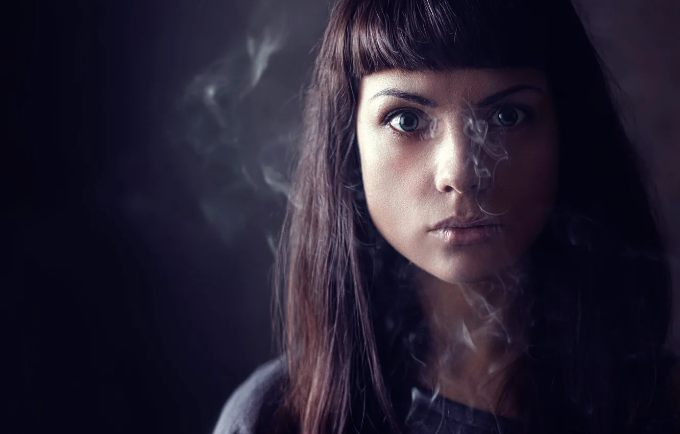 Photo wallpaper look, girl, smoke, surprise