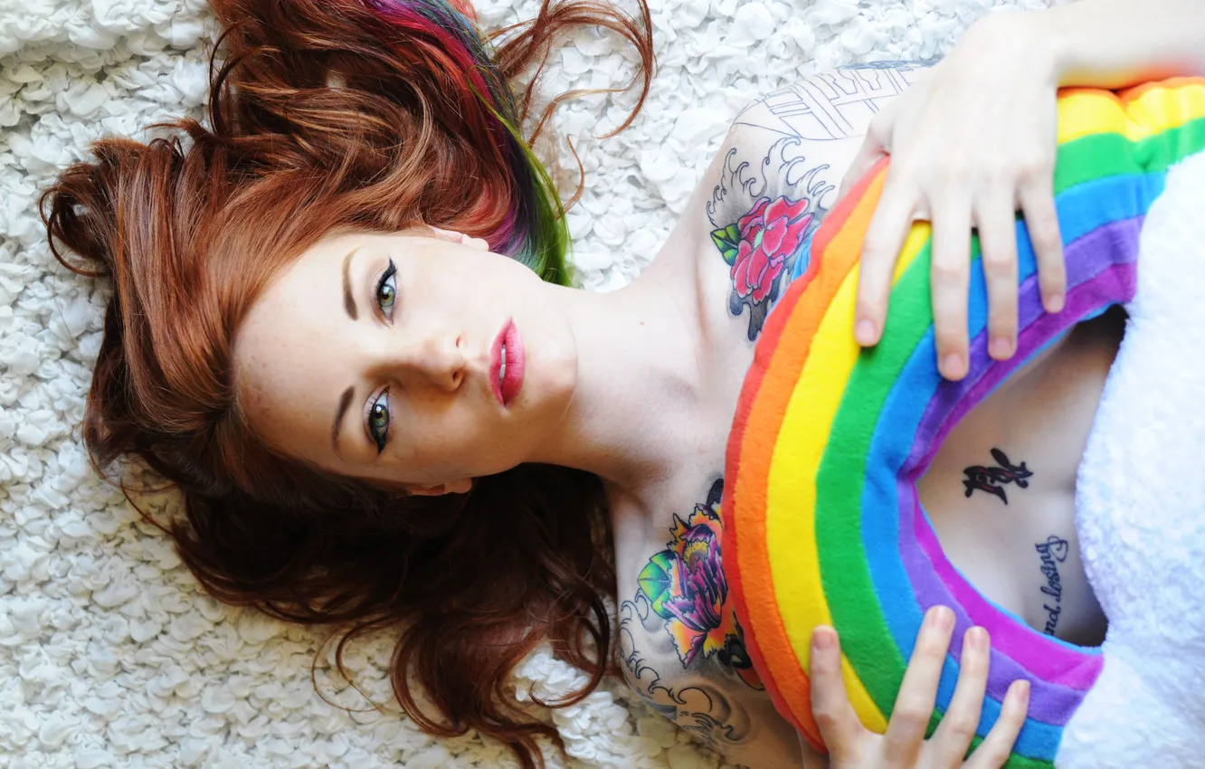 Photo wallpaper Redhead, Lying, Hiding Breasts, Rainbow Pillow