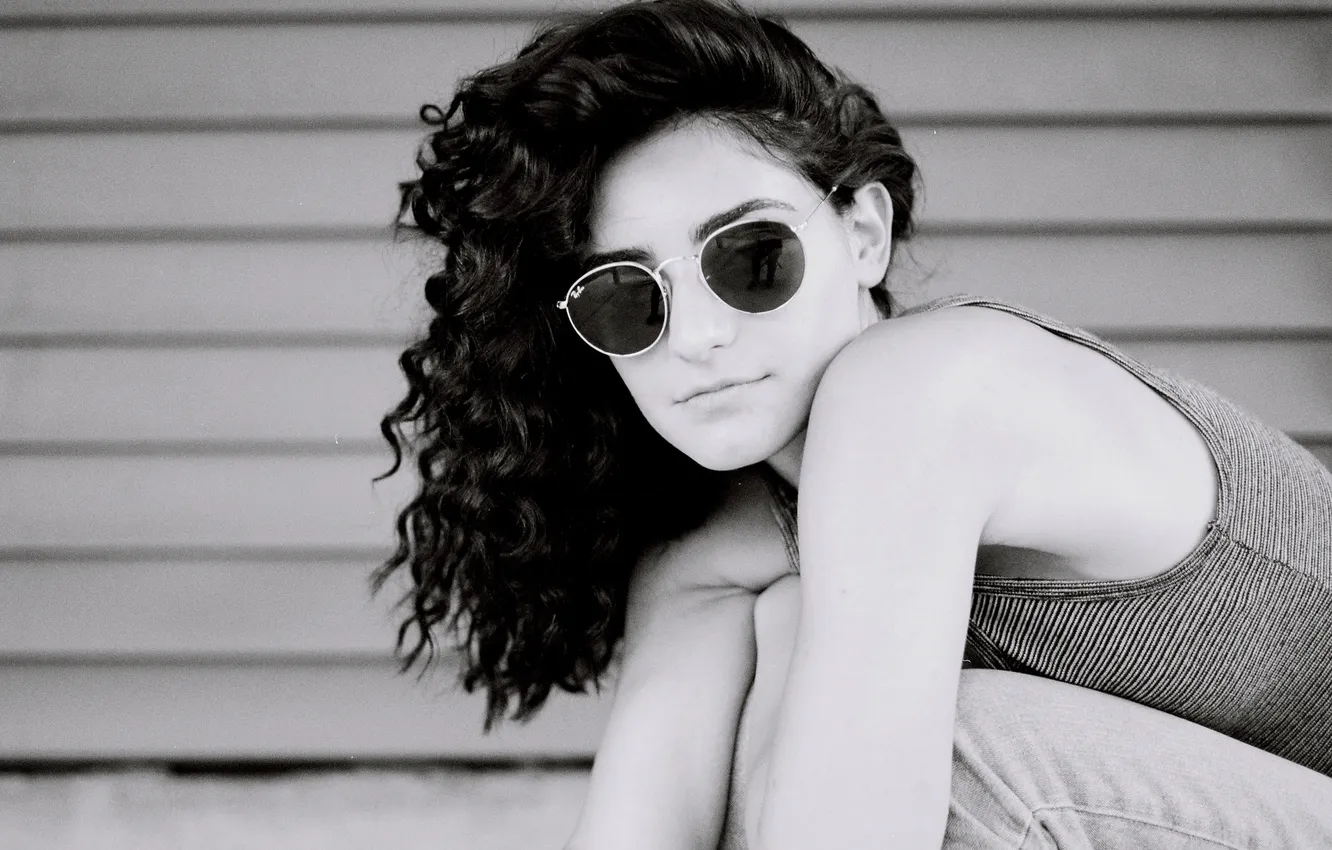 Photo wallpaper girl, glasses, black and white, curls