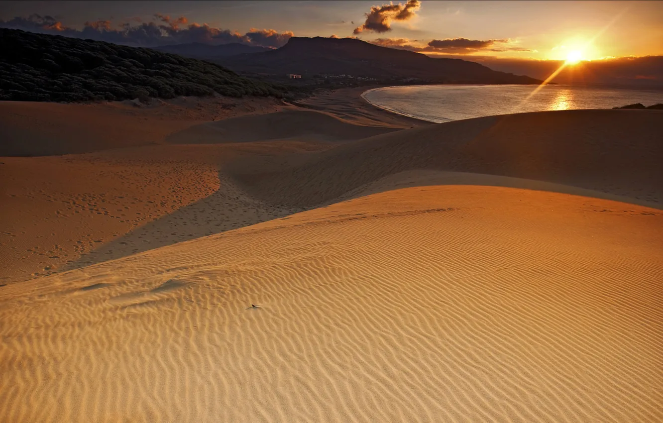 Photo wallpaper sand, the sky, clouds, sunset, lake