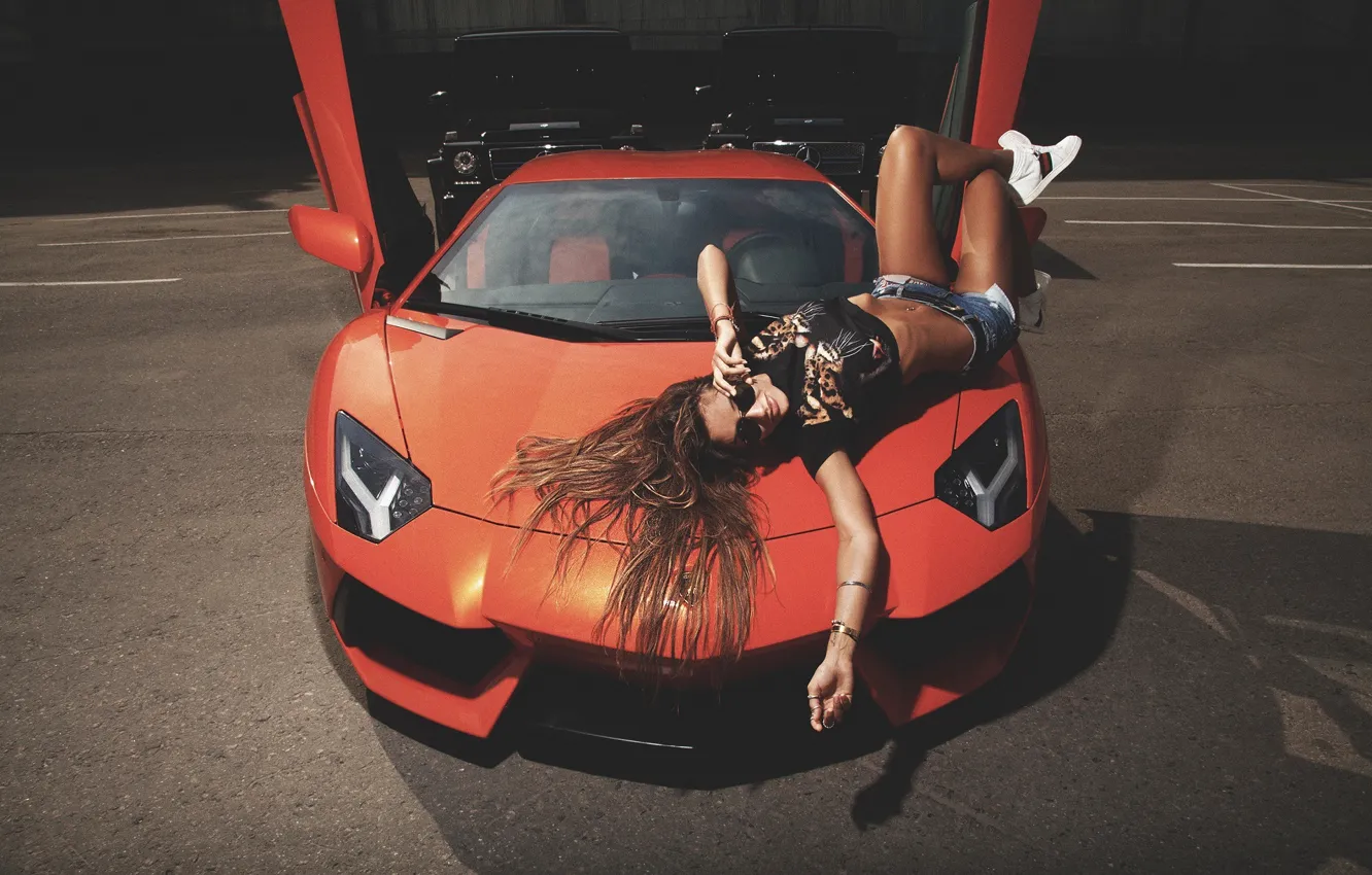 Photo wallpaper girl, shorts, Mercedes-Benz, Lamborghini, the door, supercar, girl, g