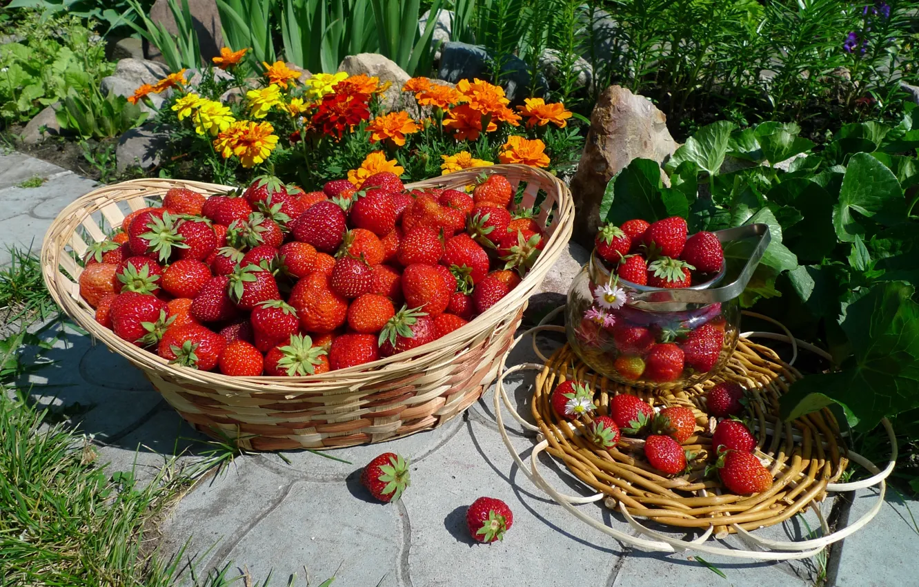 Photo wallpaper summer, berries, basket, strawberry