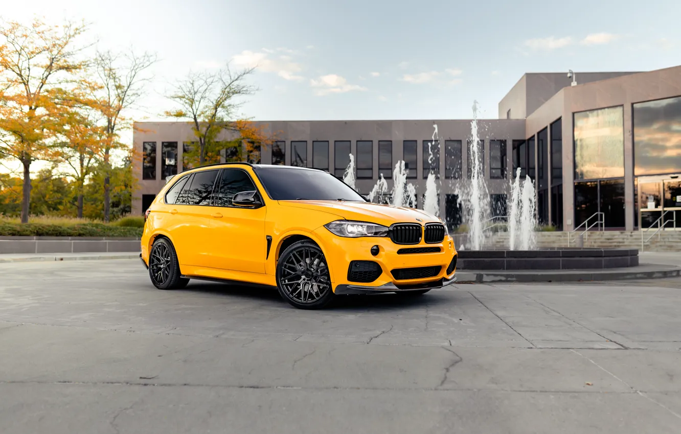 Photo wallpaper Black, Yellow, X5M, Wheels, F85