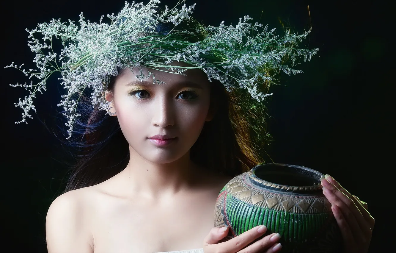 Photo wallpaper girl, Asian, wreath