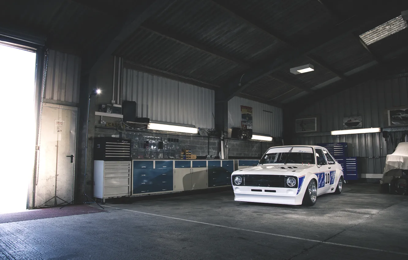Photo wallpaper garage, ford, Ford, escort, escort