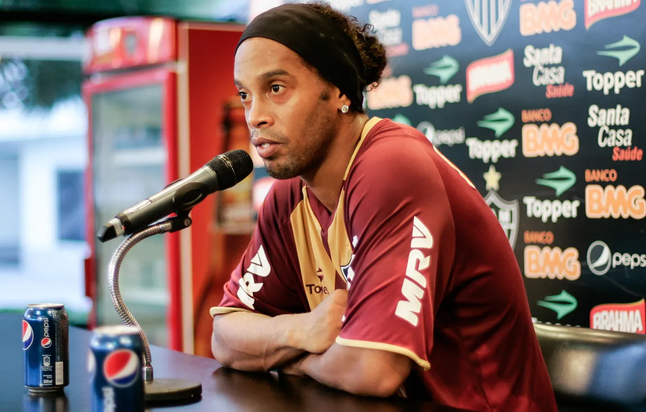 Photo wallpaper Brazil, Ronaldinho, football Wallpapers 2013