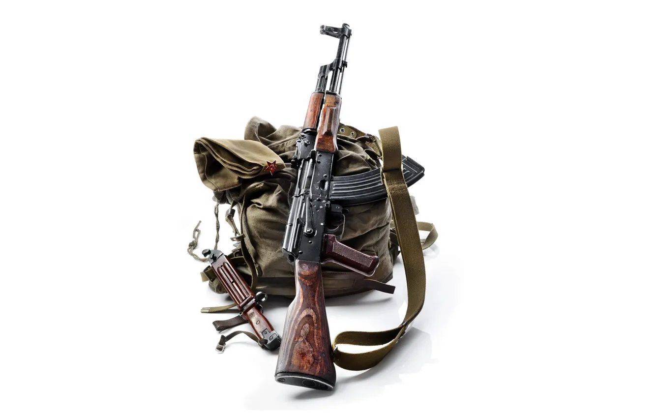 Photo wallpaper pussy, bayonet, AKM, Kalashnikov Modernized, Duffel bag