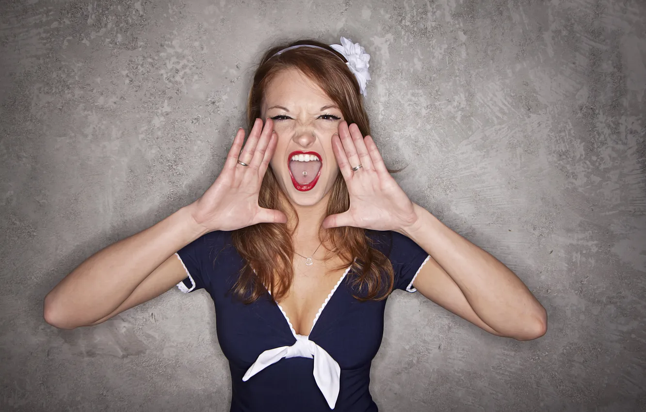 Photo wallpaper chest, girl, hands, photographer, girl, photography, photographer, Brian Storey