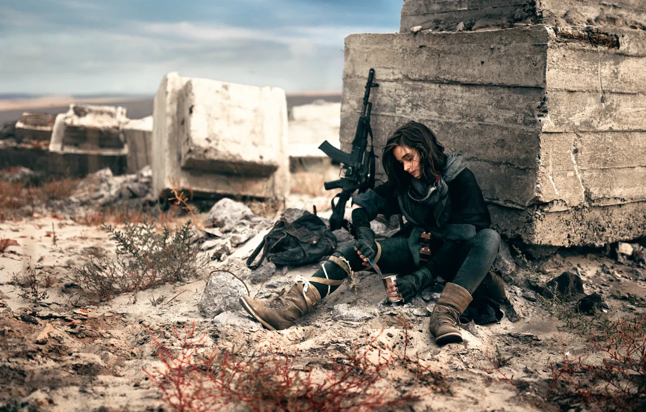 Photo wallpaper girl, weapons, machine, Blackbird, canned, and lunch schedule, war is war
