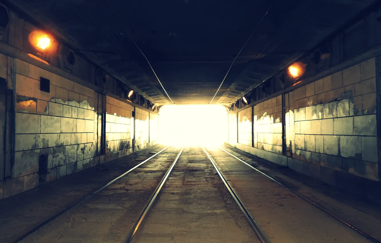 Photo wallpaper road, light, rails, the tunnel