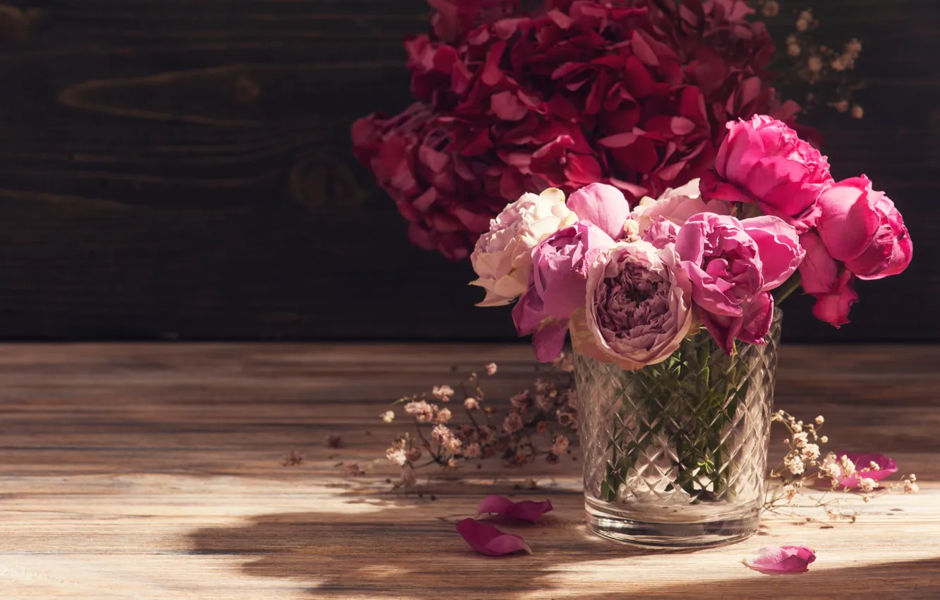 Photo wallpaper flowers, roses, red, vase, hydrangea, THE OFF