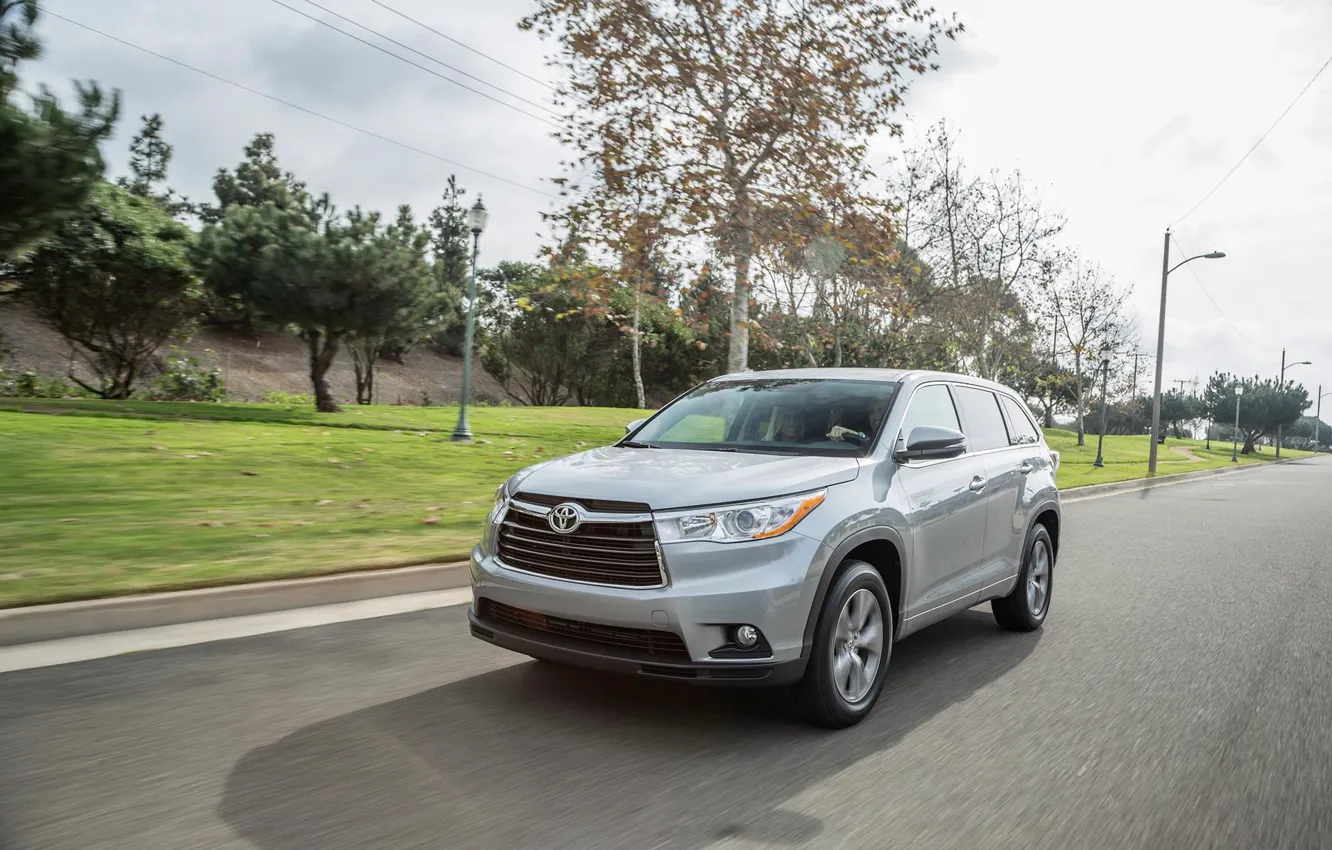 Photo wallpaper speed, Toyota, Toyota, crossover, SUV, Highlander, Highlander