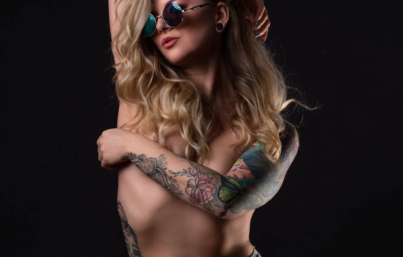 Photo wallpaper girl, pose, hair, hands, figure, tattoo, glasses, black background