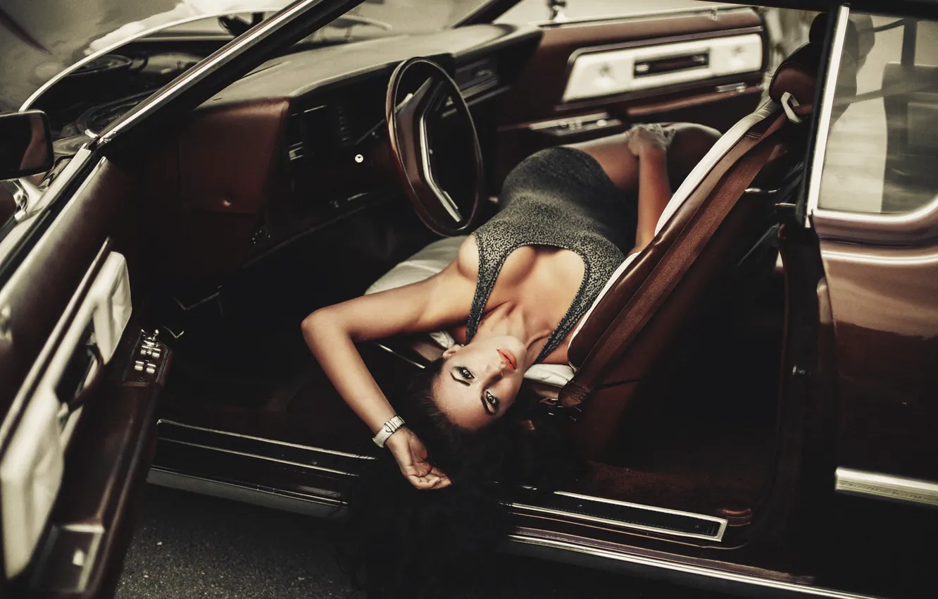 Photo wallpaper look, sexy, pose, model, hair, makeup, figure, dress