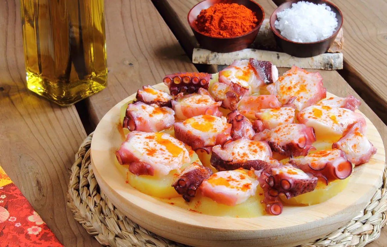 Photo wallpaper dish, spices, potatoes, salt, osminog