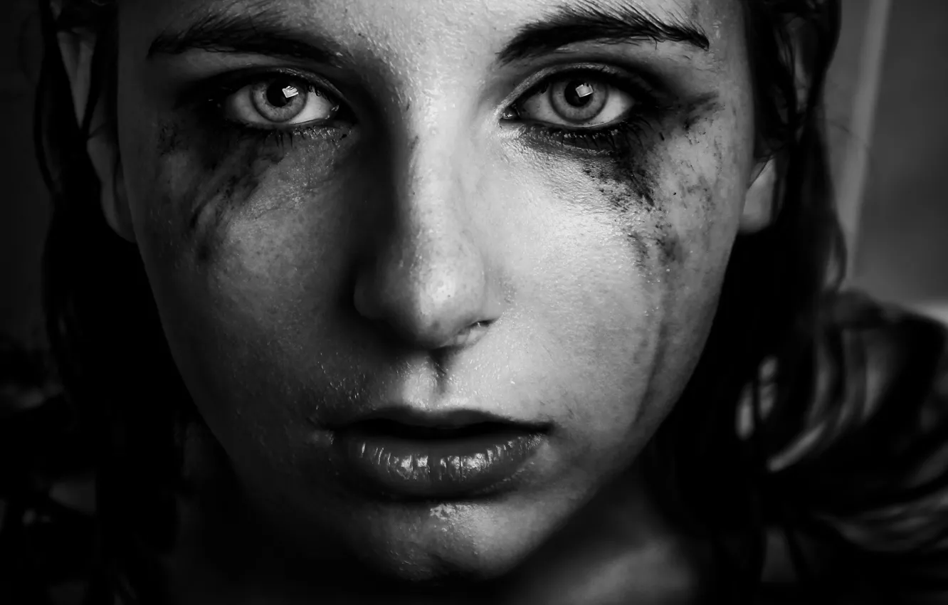 Photo wallpaper look, portrait, mascara
