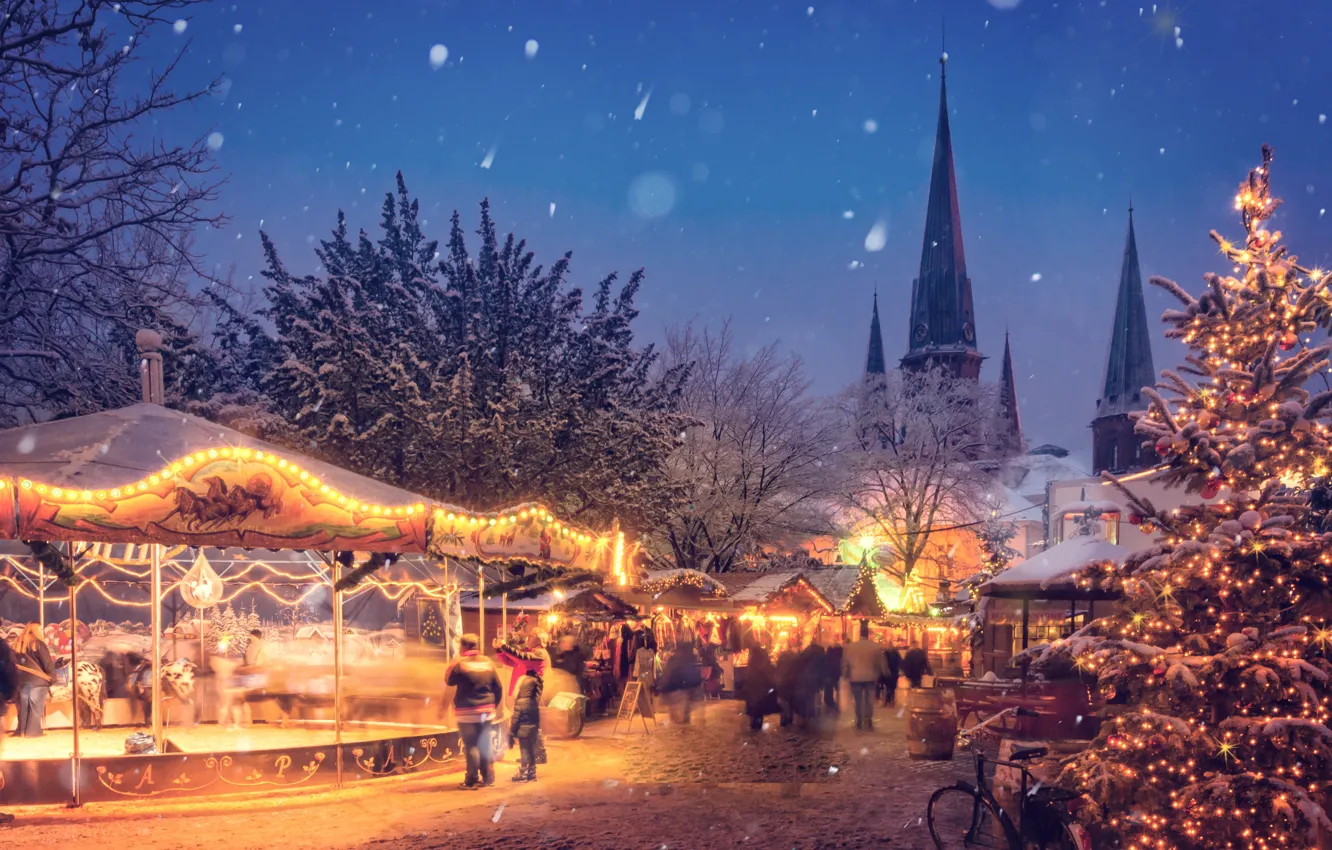 Photo wallpaper winter, snow, the city, holiday, tree, new year, the evening, Germany