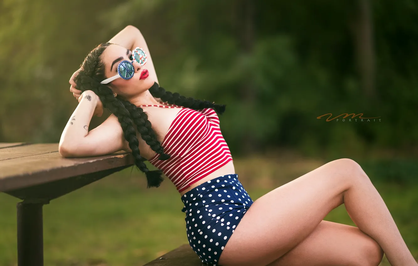 Photo wallpaper summer, girl, glasses