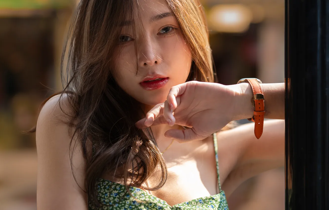 Photo wallpaper look, pose, model, hand, portrait, makeup, dress, hairstyle