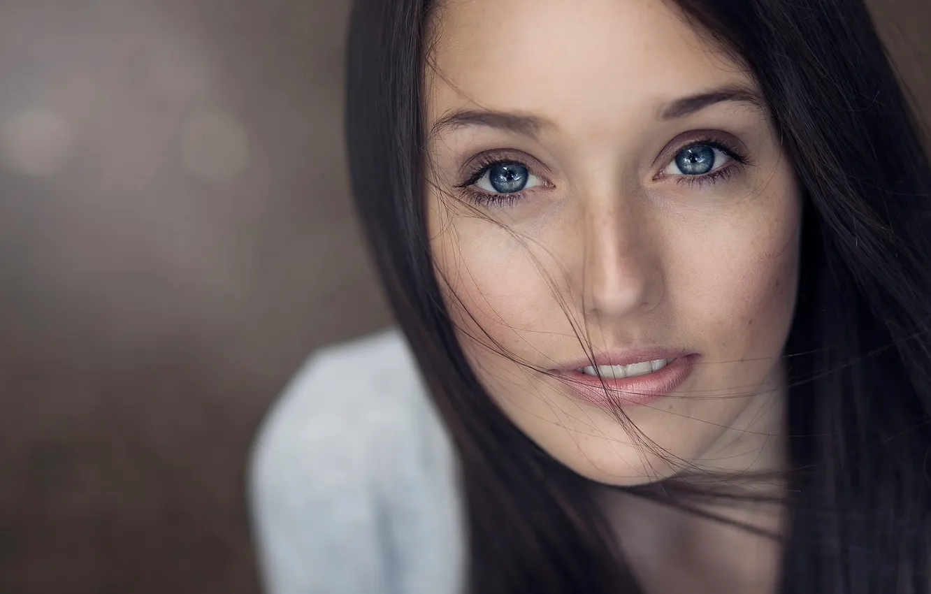 Photo wallpaper eyes, girl, brunette, freckles
