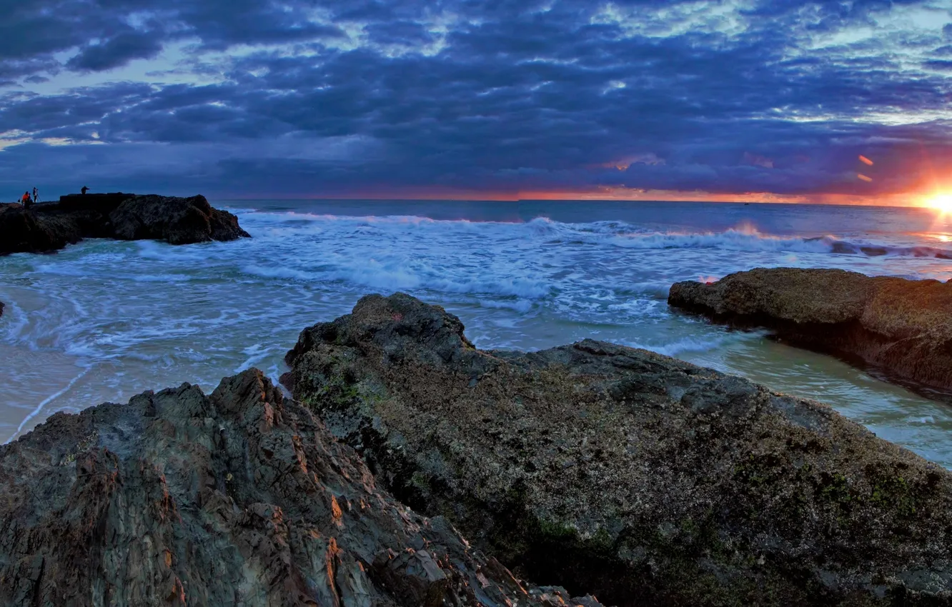 Photo wallpaper rocks, dawn, coast, Australia, Australia, Queensland, QLD, The coral sea