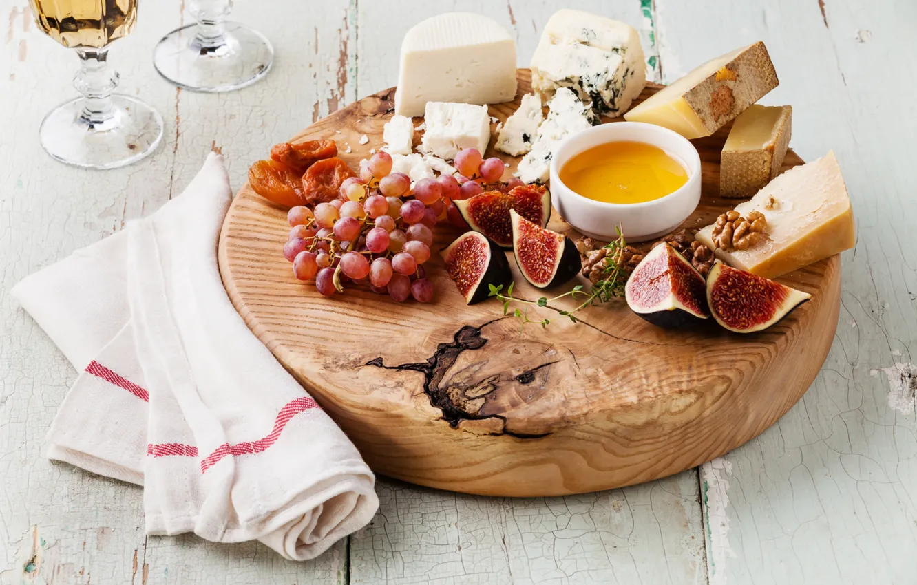 Photo wallpaper cheese, grapes, figs, dried apricots