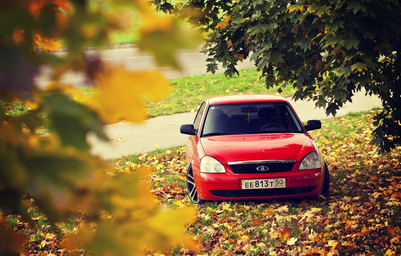 Photo wallpaper road, autumn, leaves, drives, red, prior, priora, Lada 2170