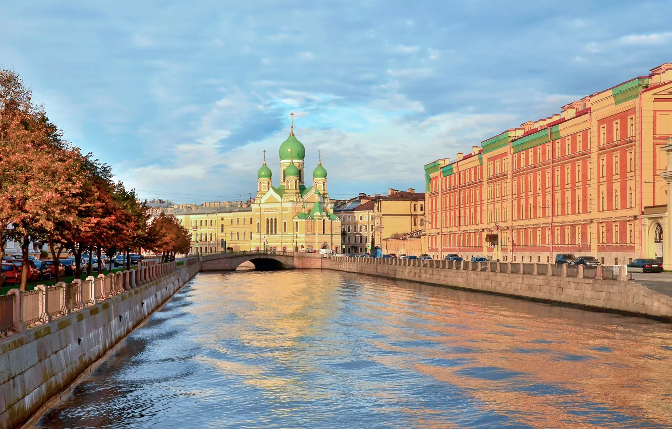 Photo wallpaper trees, the city, building, home, Peter, Saint Petersburg, Griboyedov Canal, Isidore Church