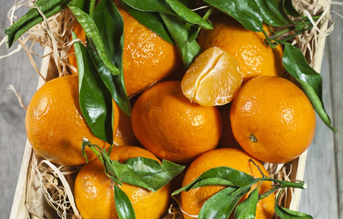 Photo wallpaper leaf, citrus, basket, tangerines