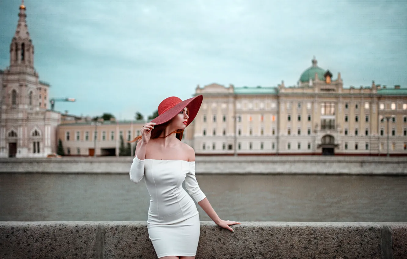 Photo wallpaper girl, the city, dress, hat, Russia, Nadia, George Chernyadev, Hope Niyazova