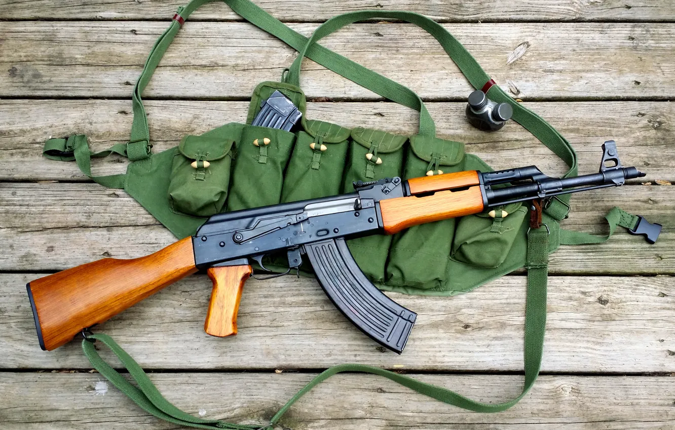 Photo wallpaper machine, AK-47, Kalash