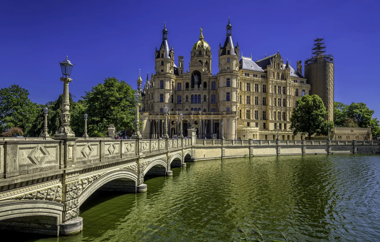 Photo wallpaper bridge, river, Germany, Schwerin, Schwerin Palace