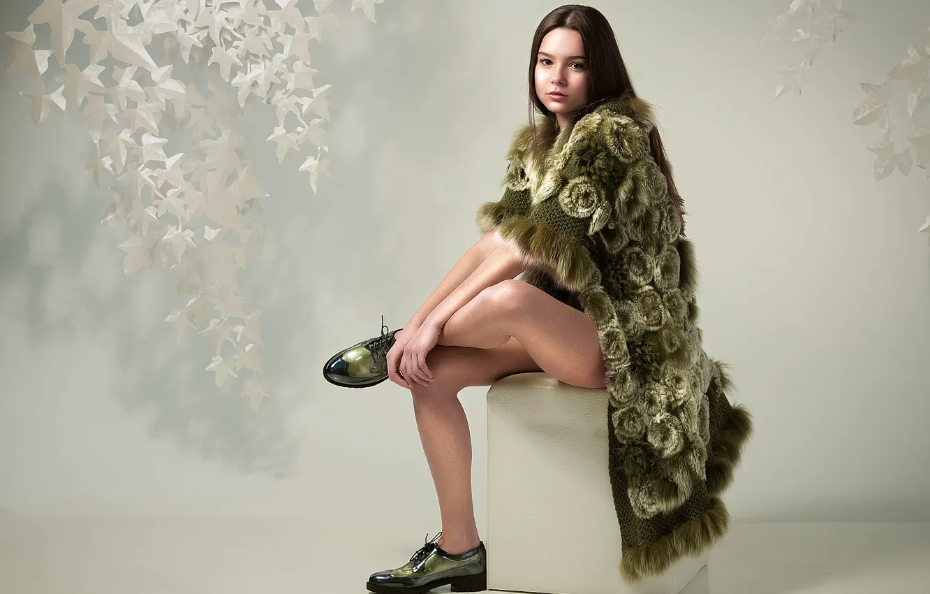 Photo wallpaper shoes, legs, the beauty, photoshoot, Studio, Lucia