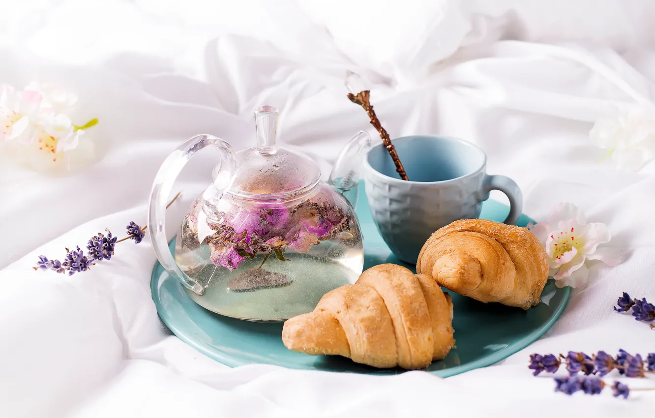 Photo wallpaper tea, lavender, croissant