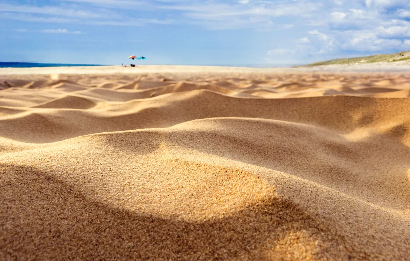 Photo wallpaper sand, sea, beach, umbrella, focus