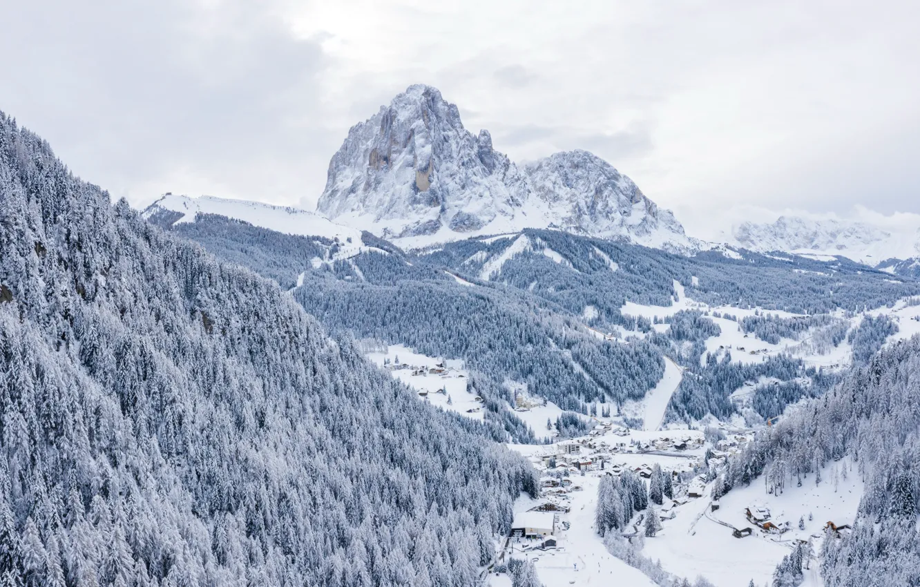 Photo wallpaper winter, frost, forest, clouds, snow, landscape, nature, rocks