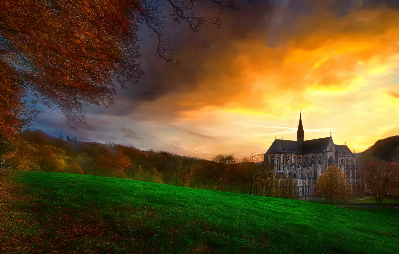Photo wallpaper autumn, sunset, home