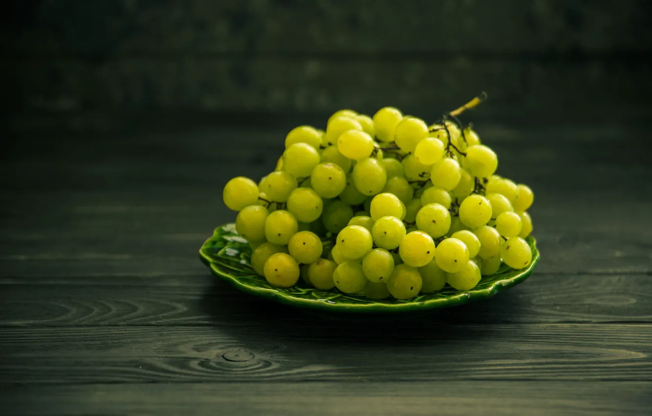 Photo wallpaper green, Board, plate, grapes, bunch