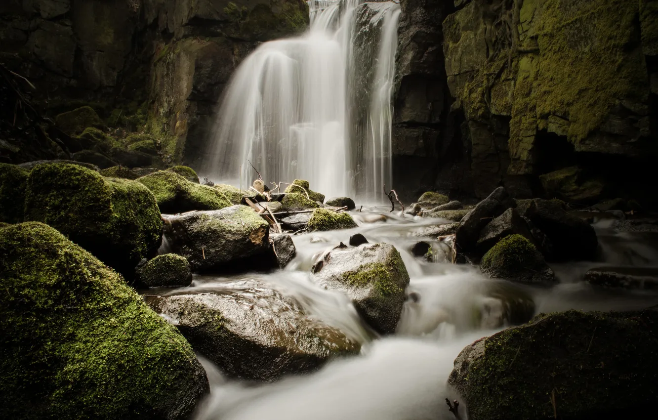 Photo wallpaper river, stones, waterfall, moss, stream