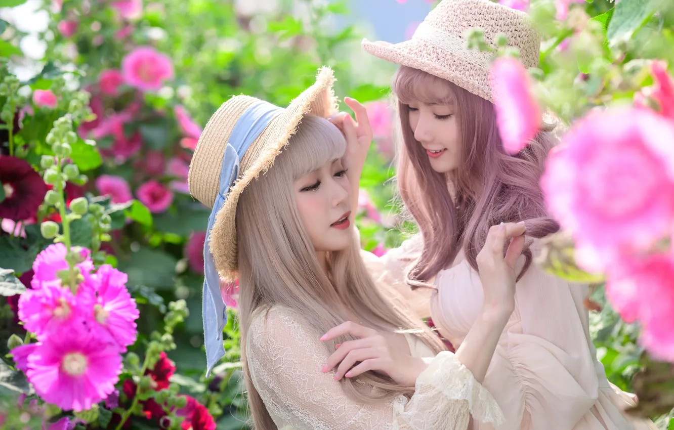 Photo wallpaper girl, flowers, pose, smile, together, portrait, hands, makeup