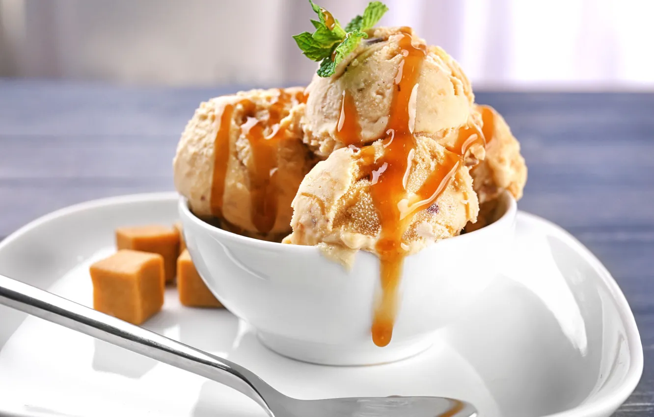 Photo wallpaper balls, ice cream, mint, caramel