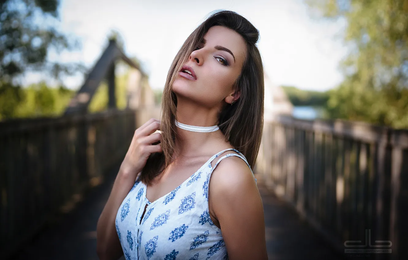 Photo wallpaper look, nature, pose, model, portrait, makeup, dress, hairstyle