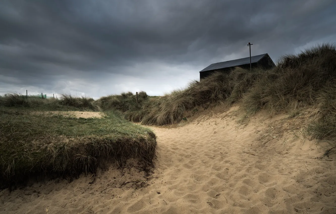 Photo wallpaper sand, grass, landscape, clouds, nature, house, overcast, shore