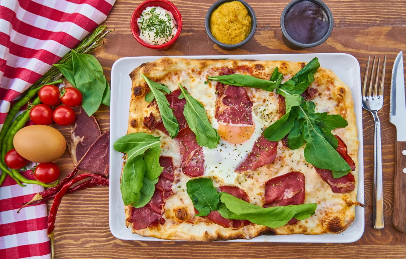 Photo wallpaper eggs, pepper, pizza, tomatoes, sauce, tomatoes